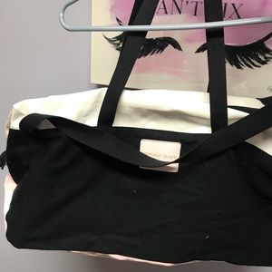 VS Duffle bag